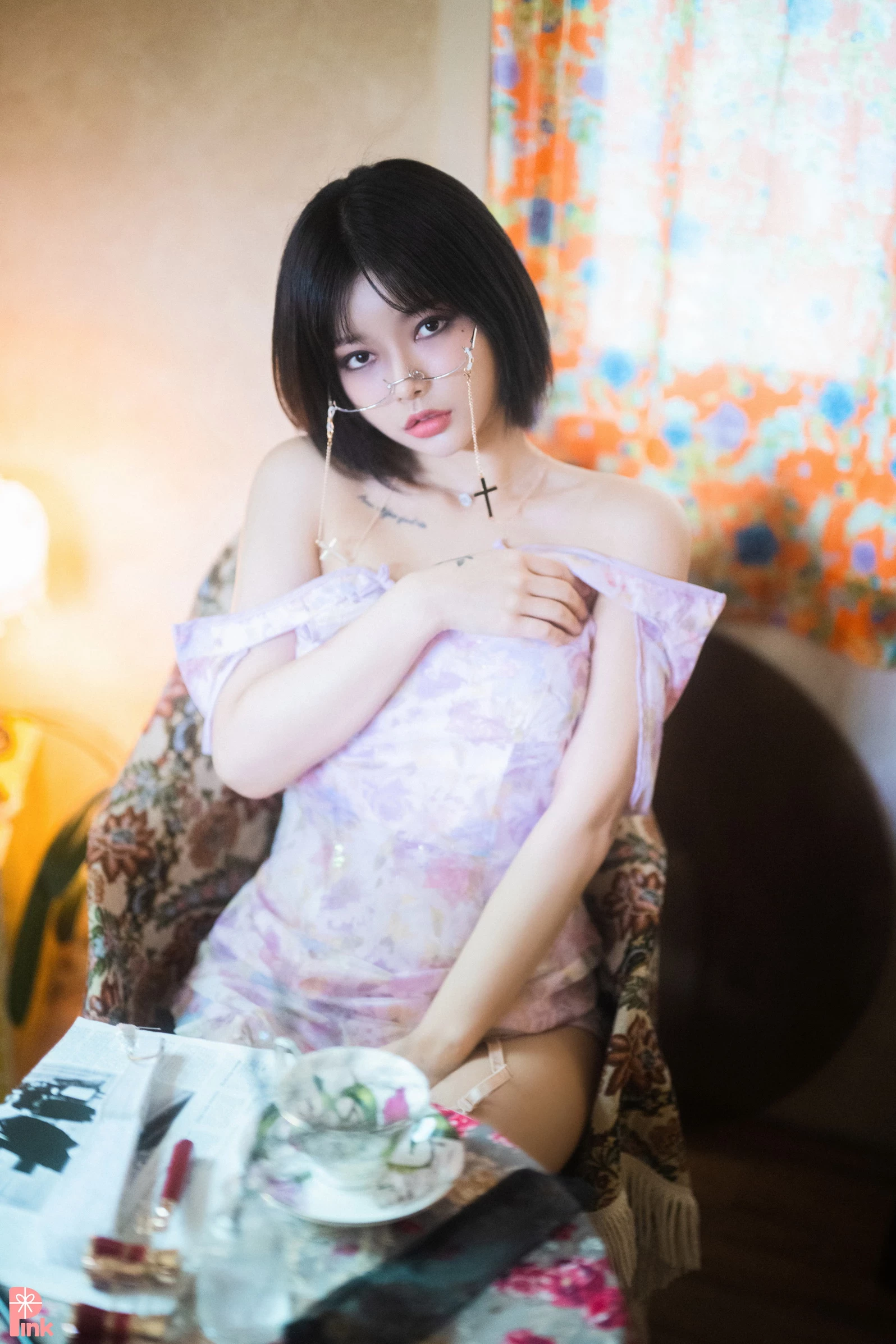 [PINK] U.Hwa [은유화] - Mood Pink [85P]