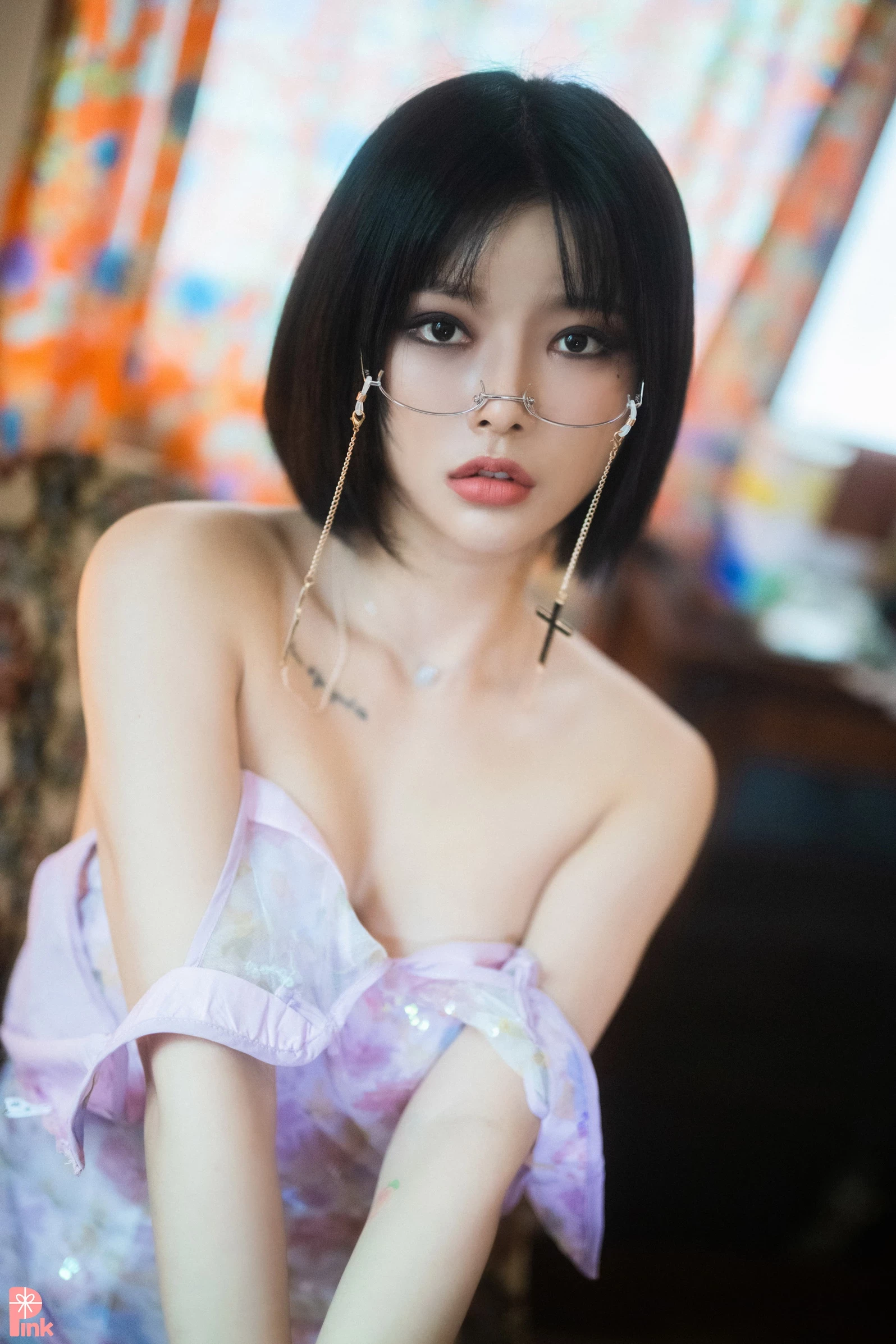 [PINK] U.Hwa [은유화] - Mood Pink [85P]