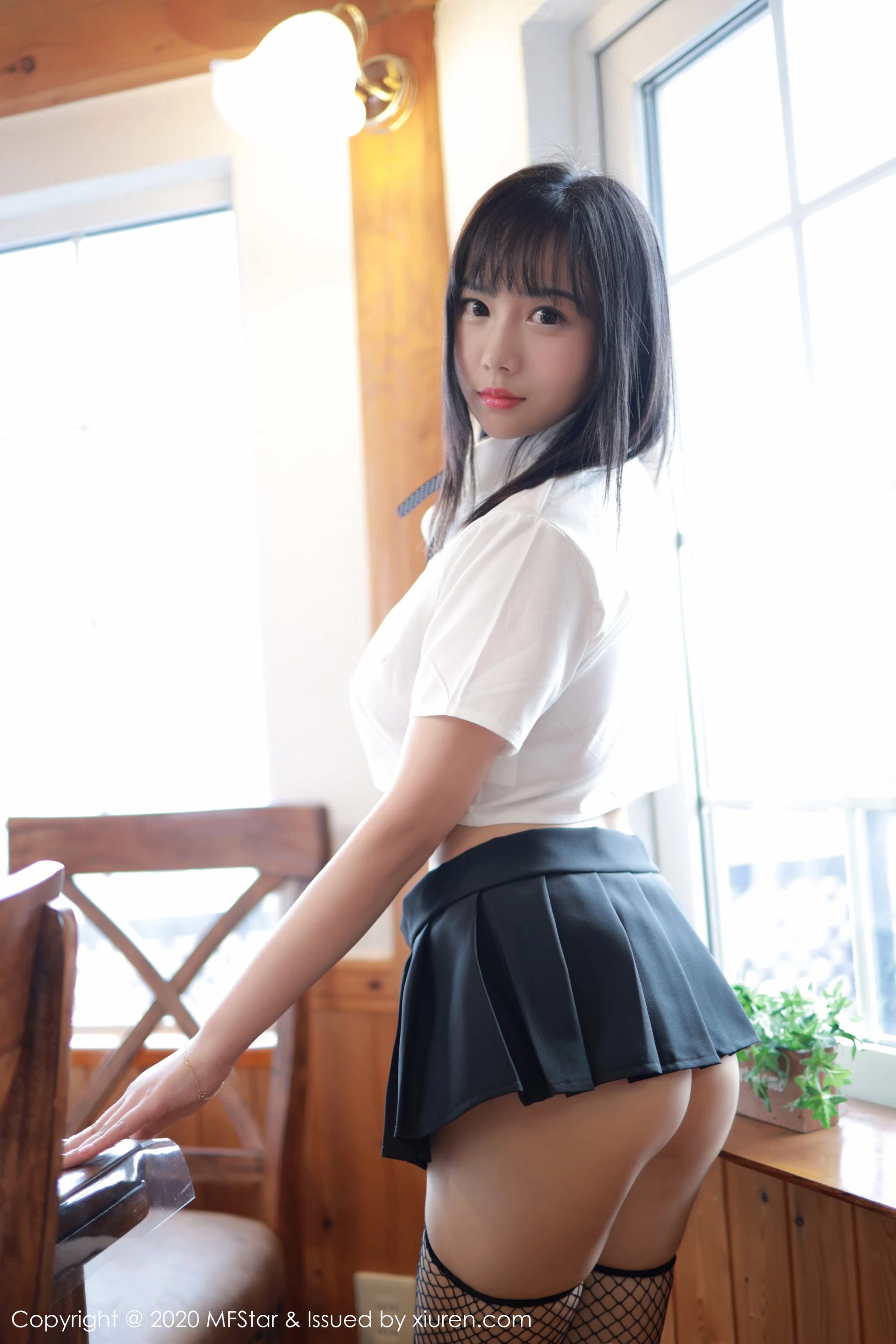 [MFStar模范学院系列]2020.01.13 VOL.255 徐微微mia 性感写真[53P]