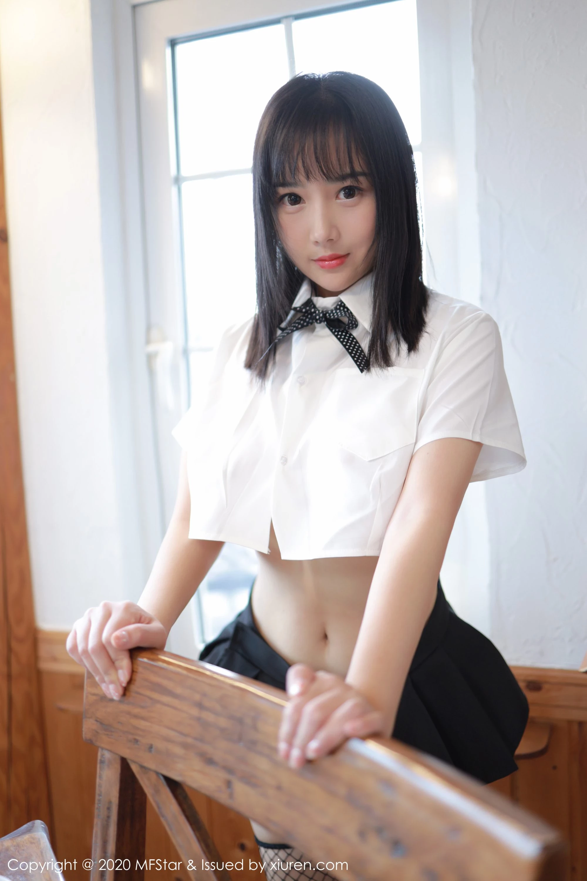 [MFStar模范学院系列]2020.01.13 VOL.255 徐微微mia 性感写真[53P]