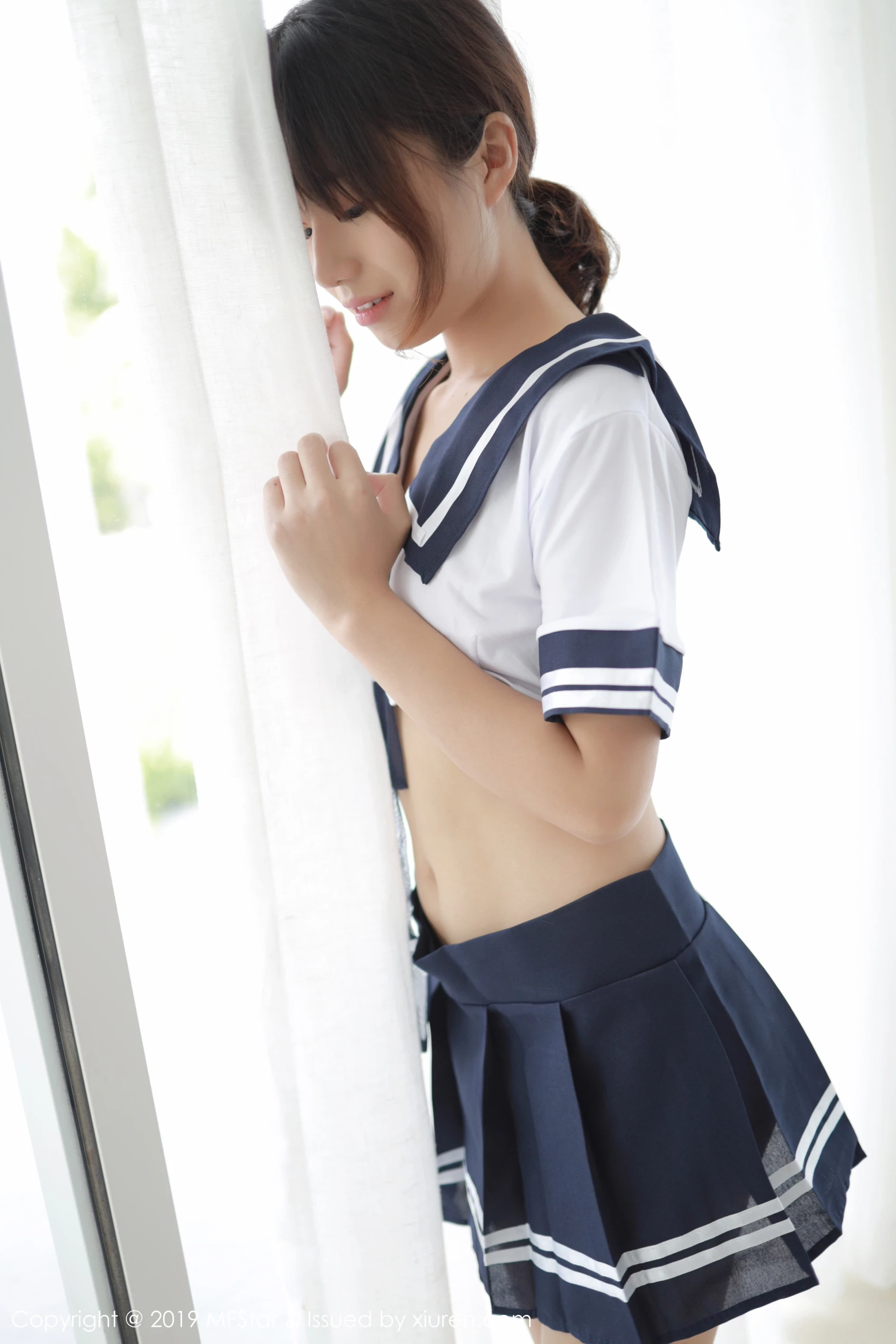 [MFStar模范学院系列]2019.06.24 VOL.198 Baileys 香儿 性感写真[43P]