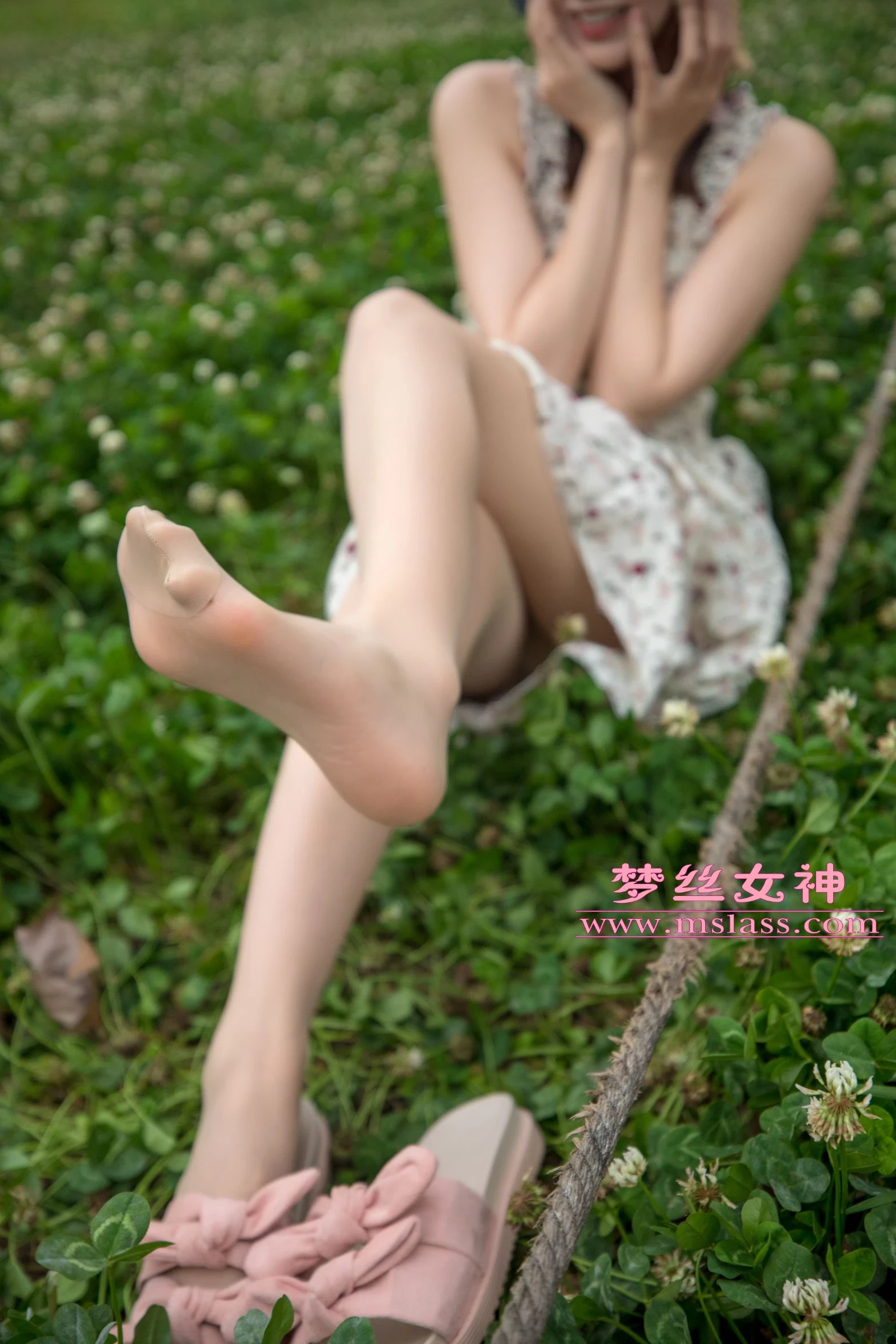 [MSLASS]梦丝女神 - 玥玥[Yuè yuè] 田园的萌妹 [78P]