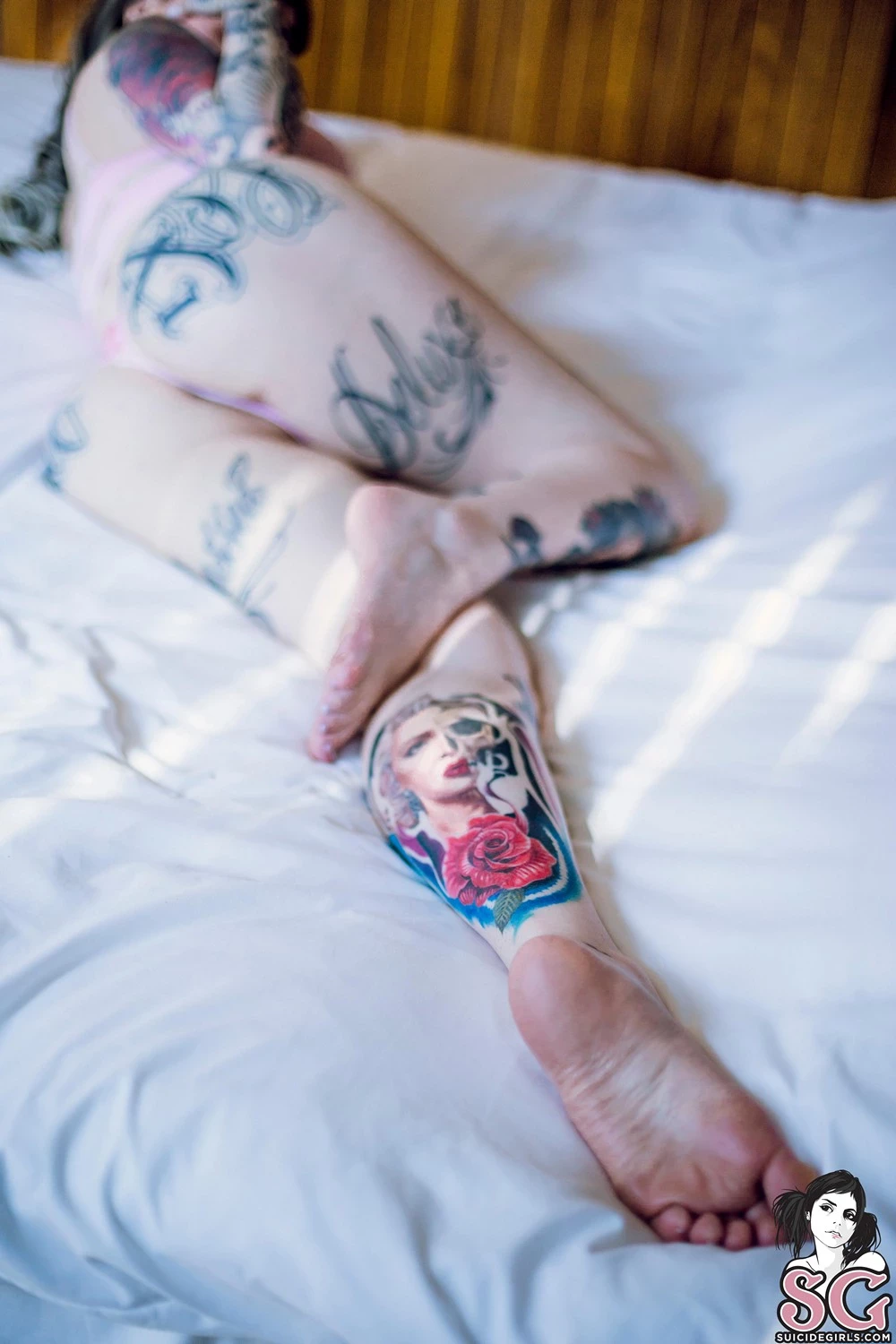 [Suicide Girls] Tatycamili - Sweet Pink