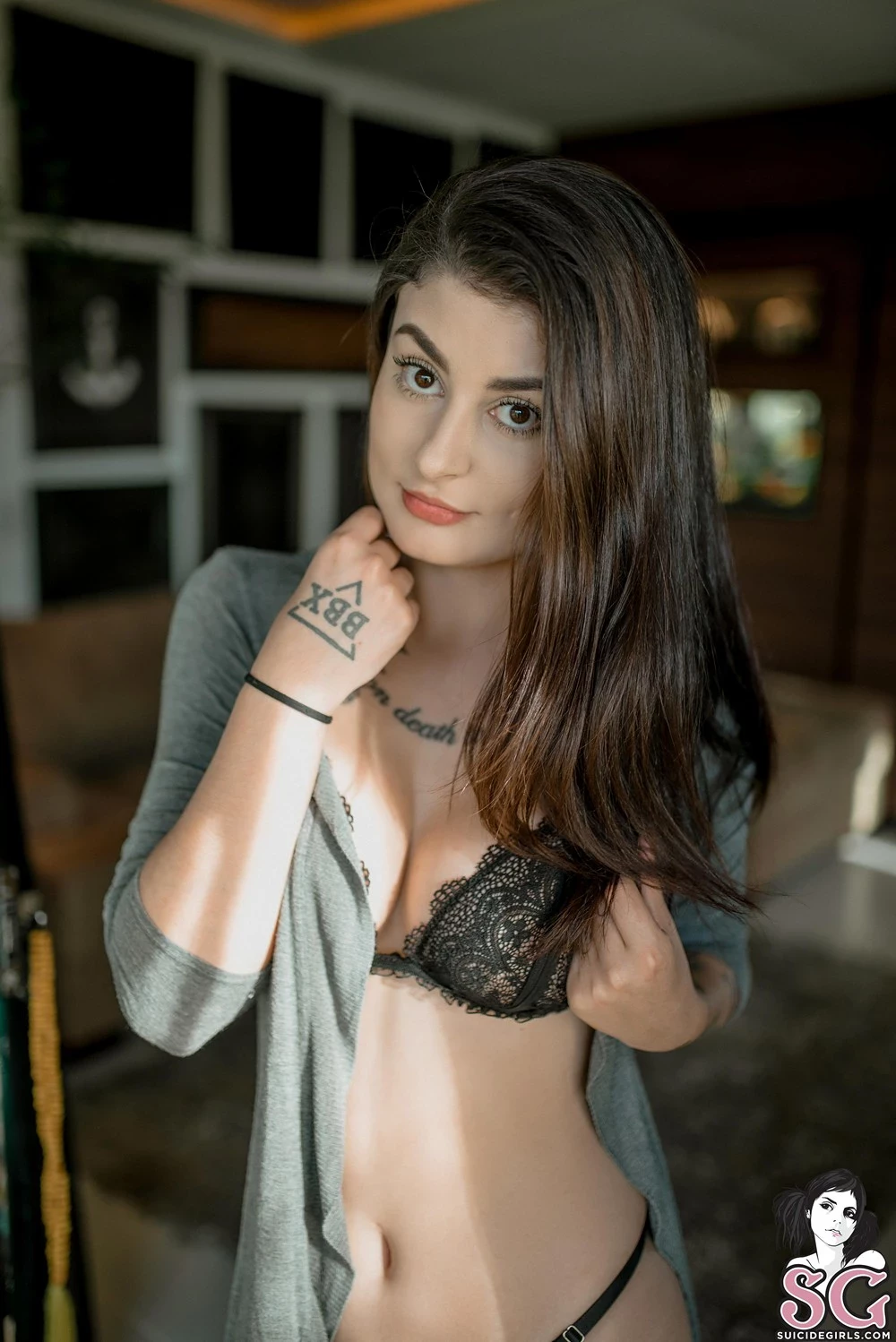 [Suicide Girls] Kah - Just A Sunday Afternoon