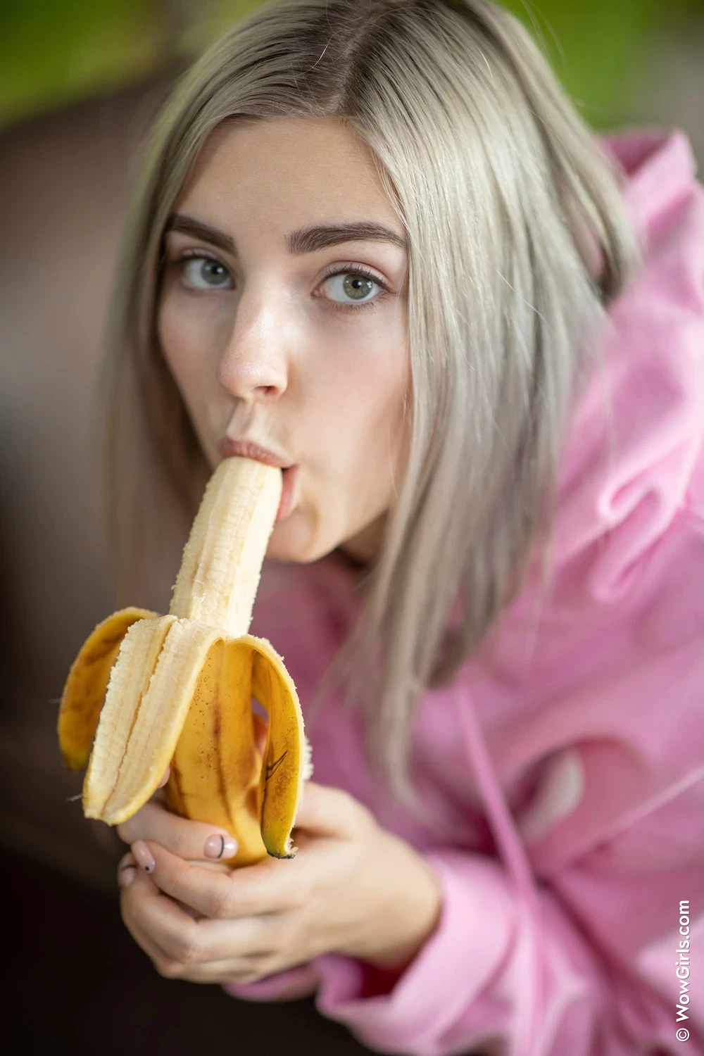 WowGirls - Eva Elfie - Banana Time