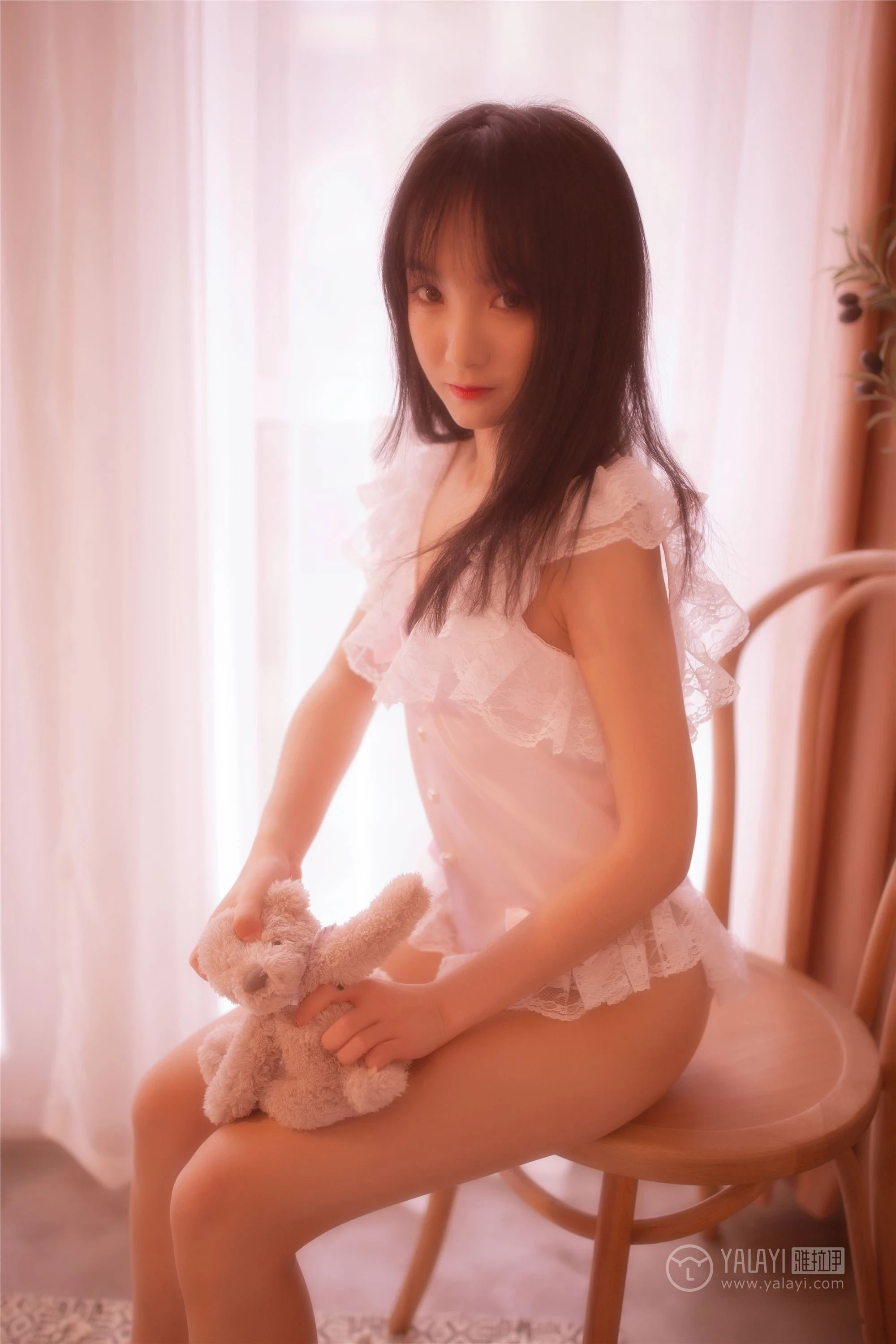 [YALAYI雅拉伊] 2019.01.04 No.160 薄纱少女 夏夏 [45P]