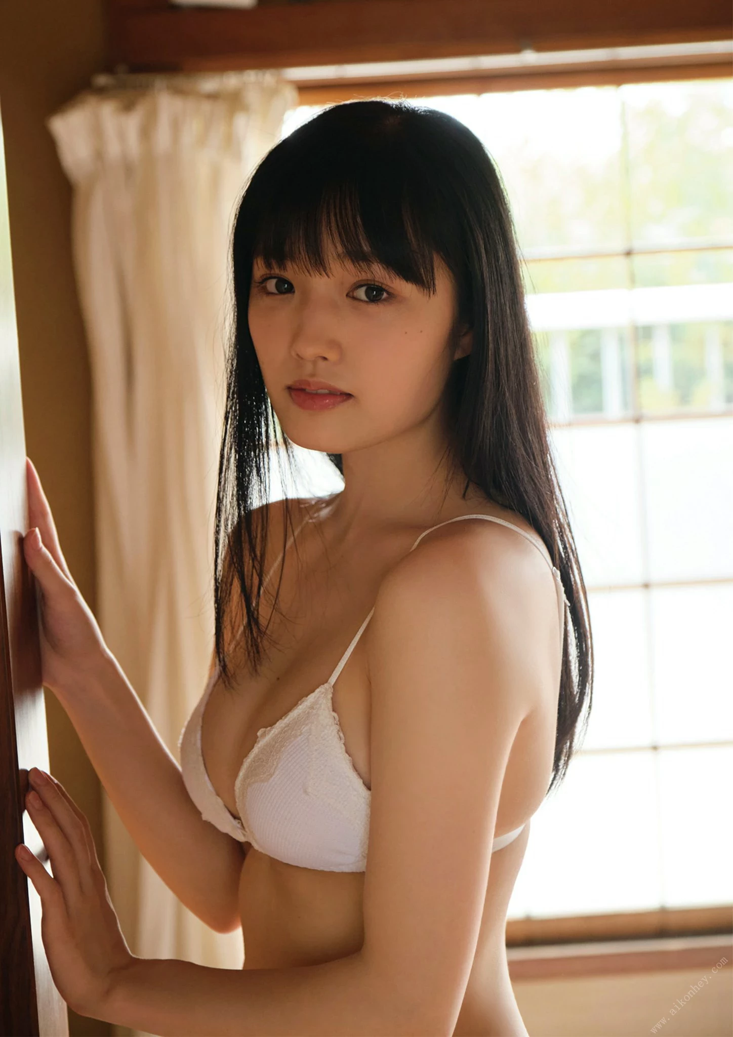 安藤咲桜“さくちん 満开。” BUBKAデジタル写真集 [69P]