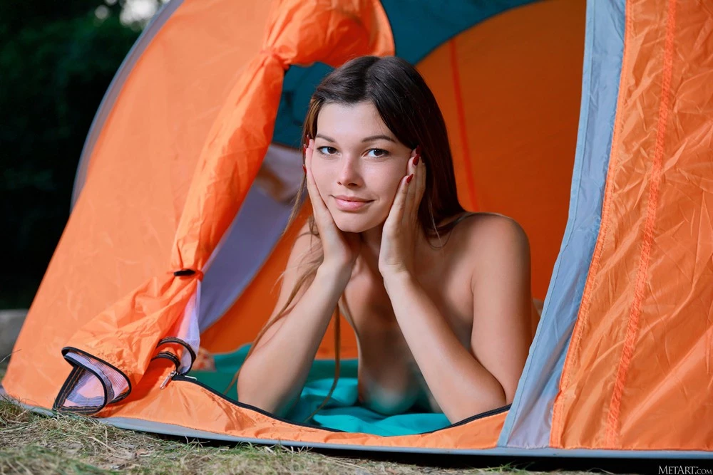 [paxxpa] - Stefania Beatty - Outdoorsy