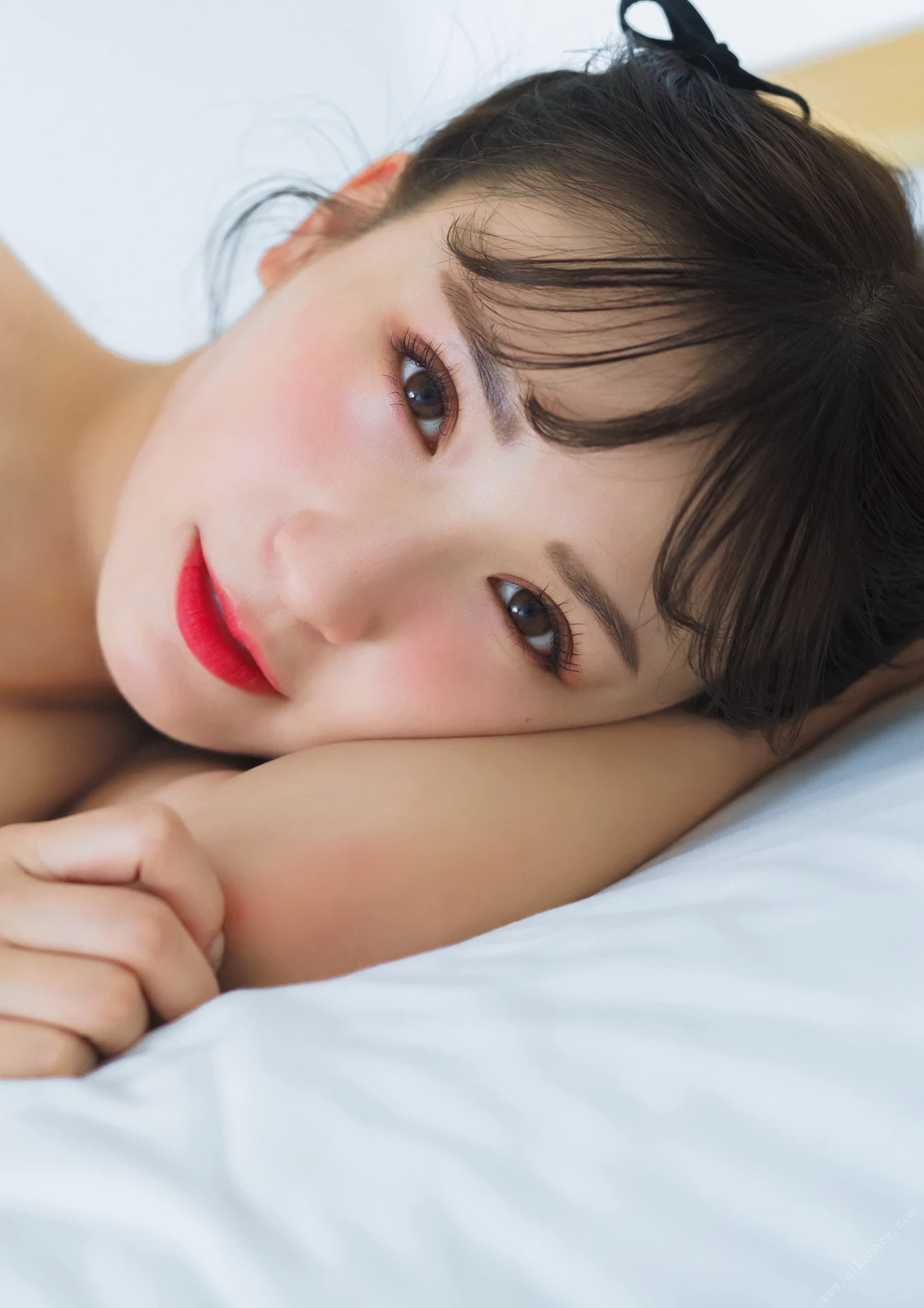 伊藤爱真 1st Photobook - Soleil ソレイユ [129P]