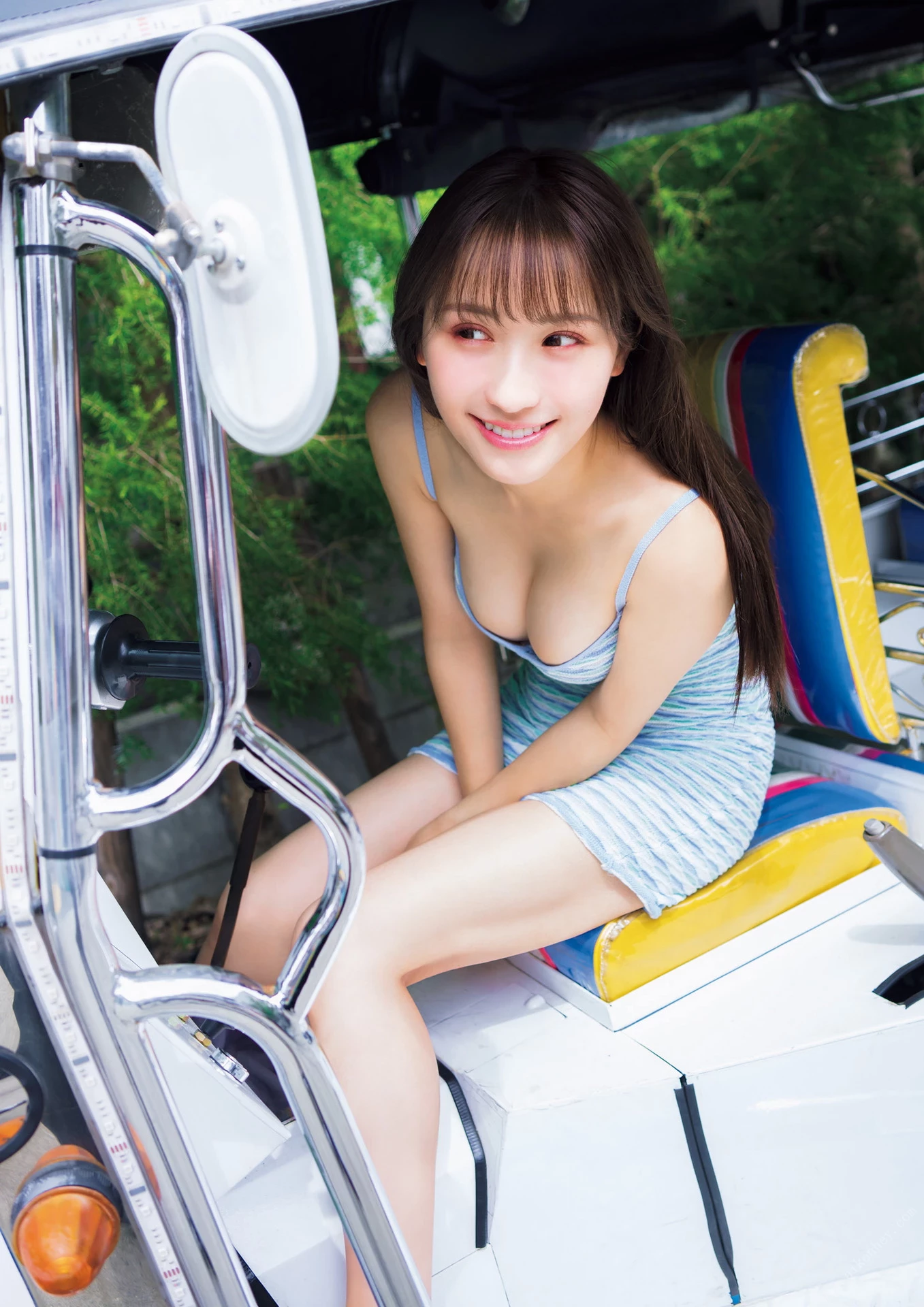 伊藤爱真 1st Photobook - Soleil ソレイユ [129P]