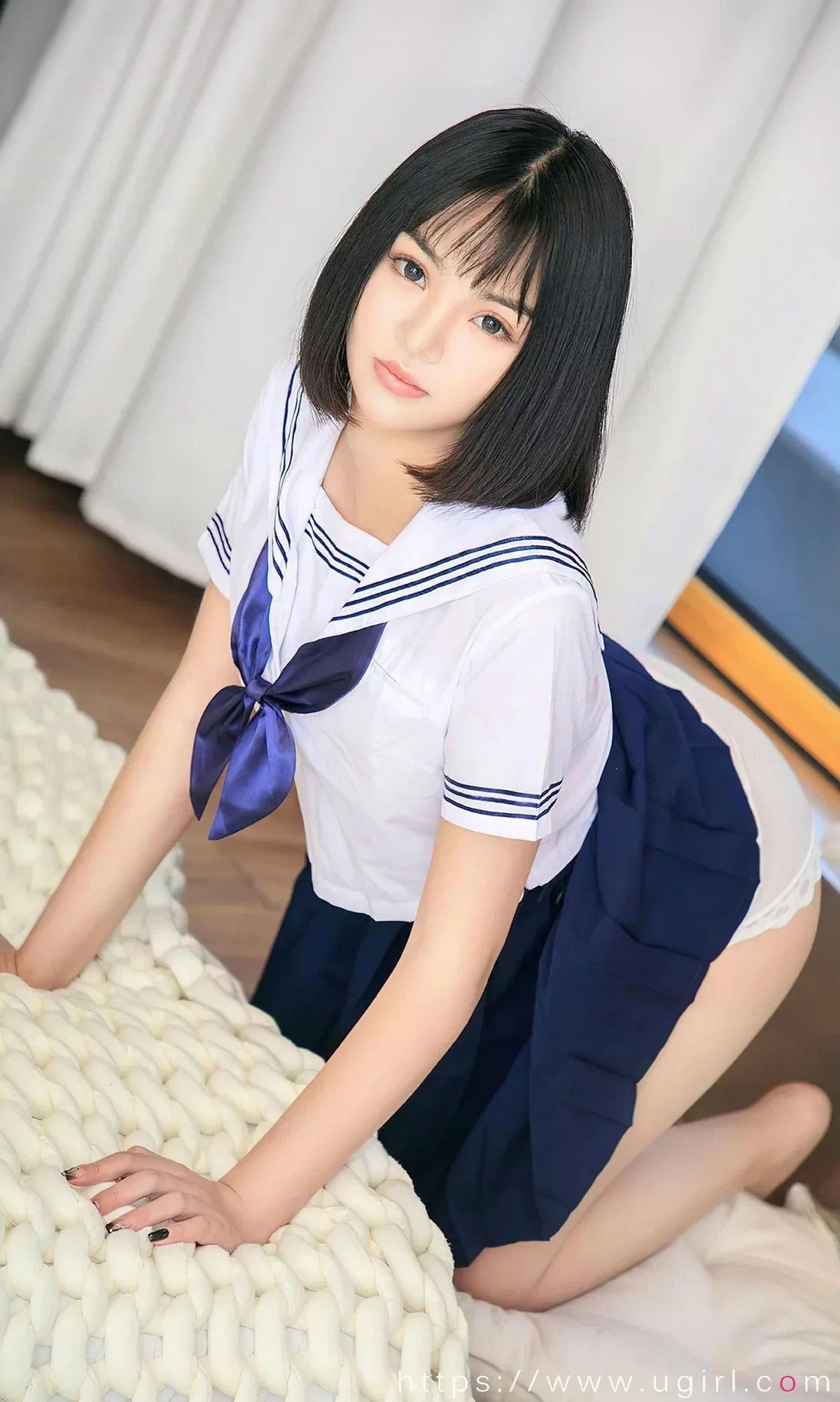 [Ugirls爱尤物]No.2734_模特橘子性感短裙学妹制服 白色轻透内衣秀曼妙身姿诱惑写真35P