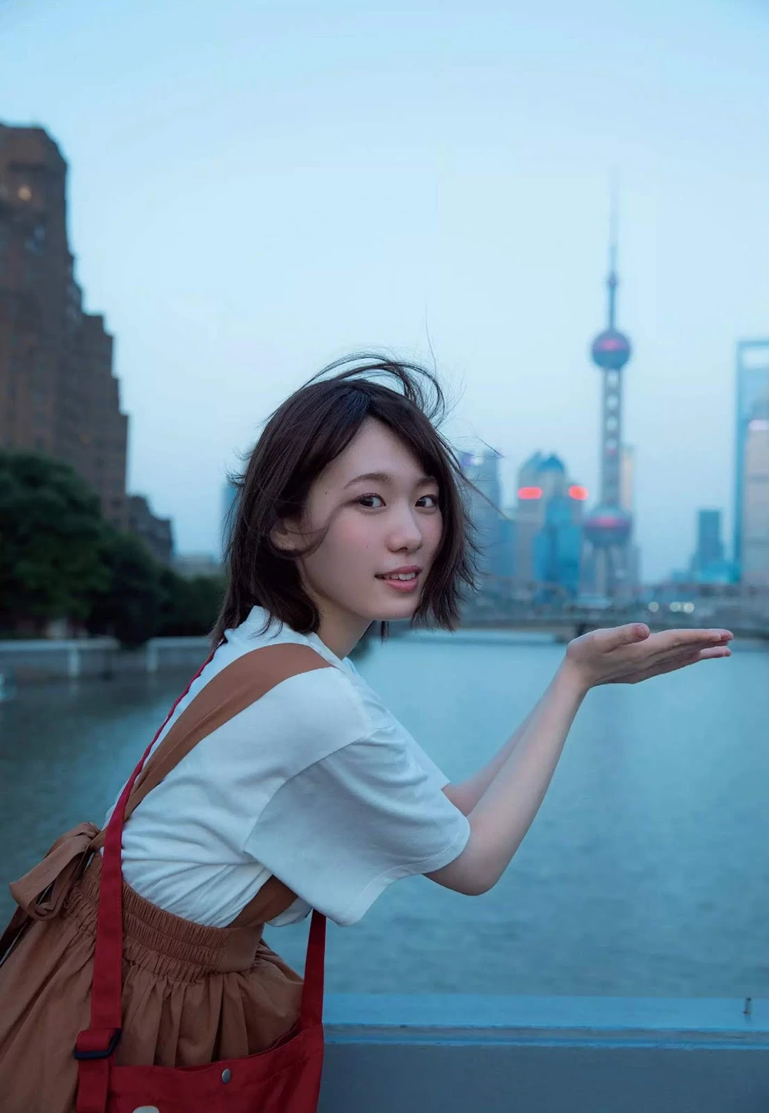 关西萌妹小池美波 首本个人写真“青春の瓶诘め”