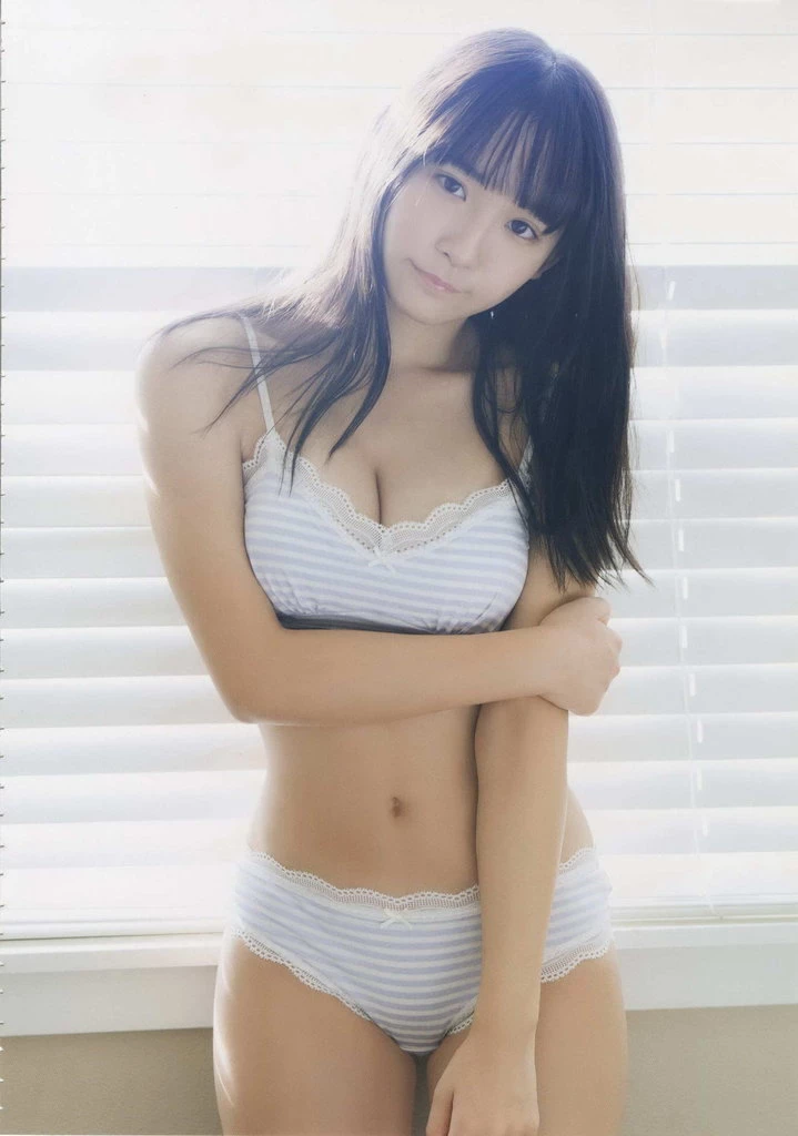 浅川梨奈 S级美乳 美尻 完美身材网友沦陷...