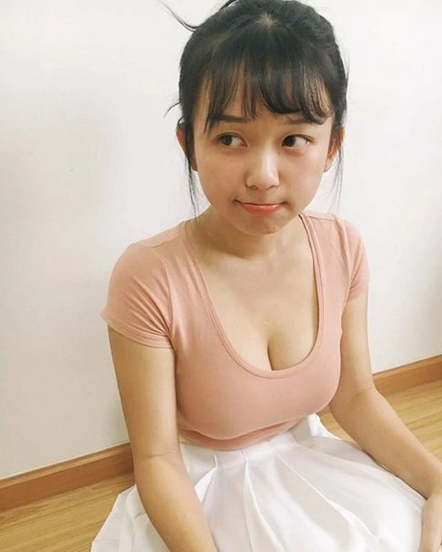 神级童巨乳gurl_anna水著写真