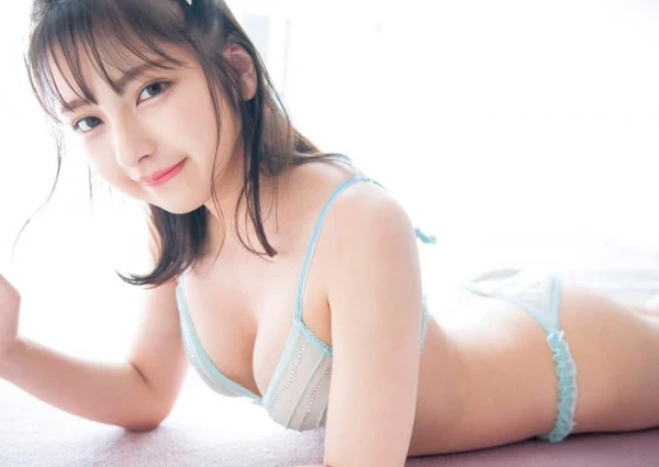 十味[20] ニコ动の元踊り手だった超絶美少女 可爱すぎるランジェリー姿でおっぱい...