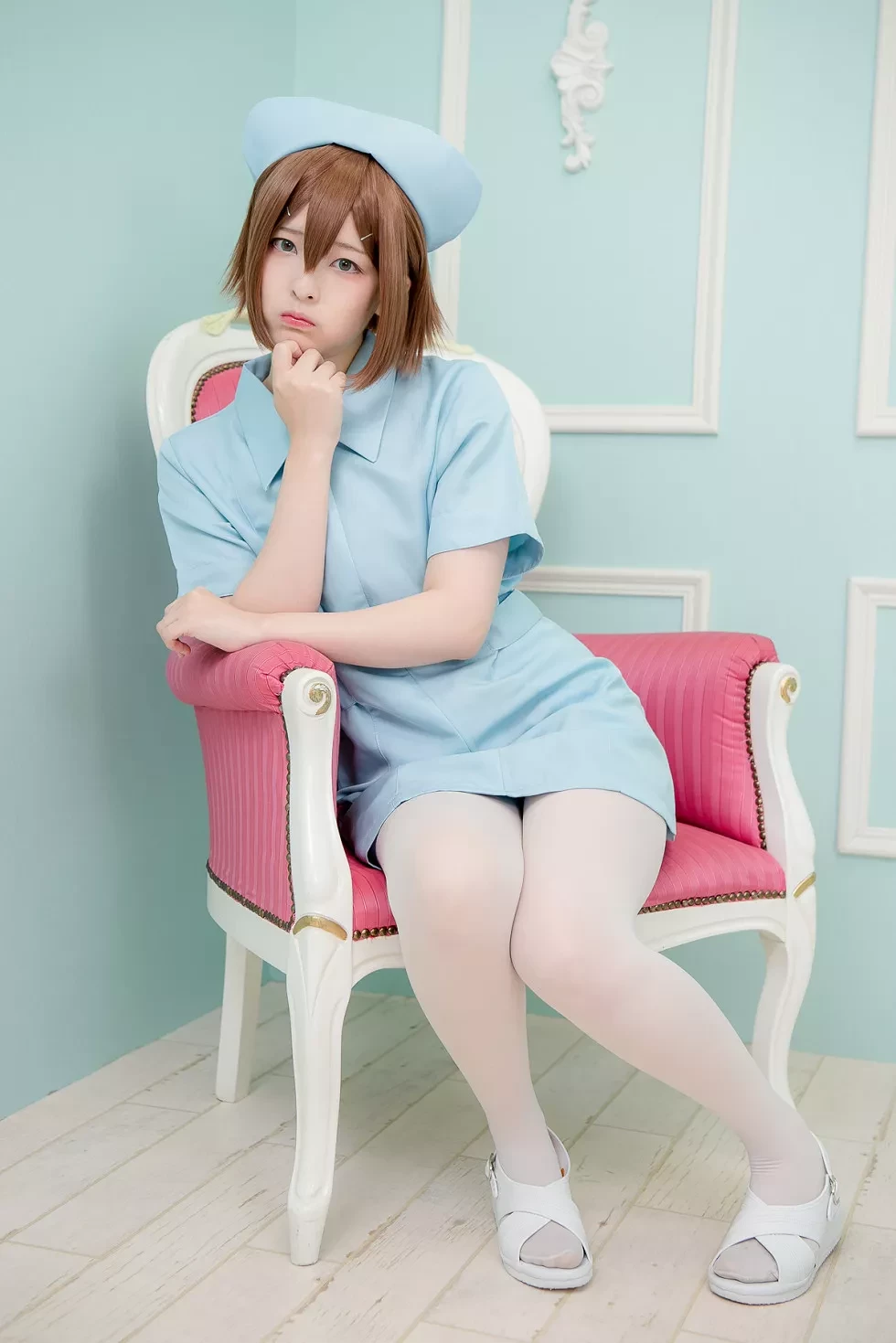 [Cosplay精选]Cosplay正片《美少年部屋》图集真人美少女白嫩美腿性感写真300P