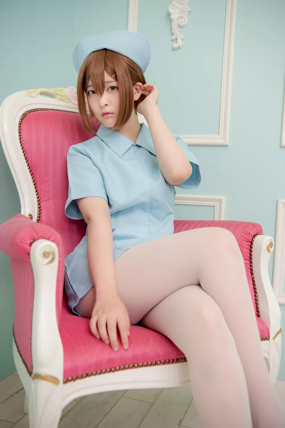 [Cosplay精选]Cosplay正片《美少年部屋》图集真人美少女白嫩美腿性感写真300P