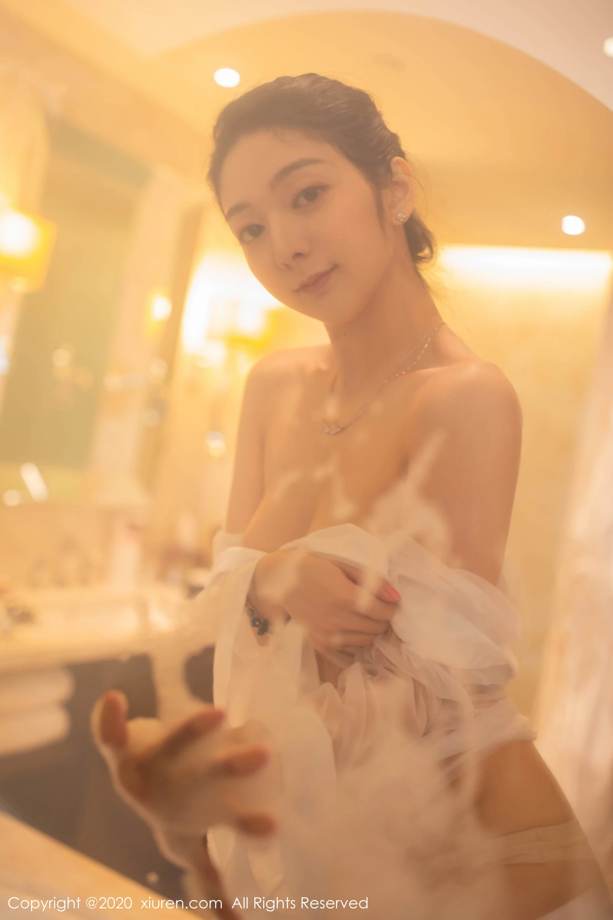 [Xiuren秀人网系列]2020.03.16 No.2063 Angela小热巴 性感写真[63P]