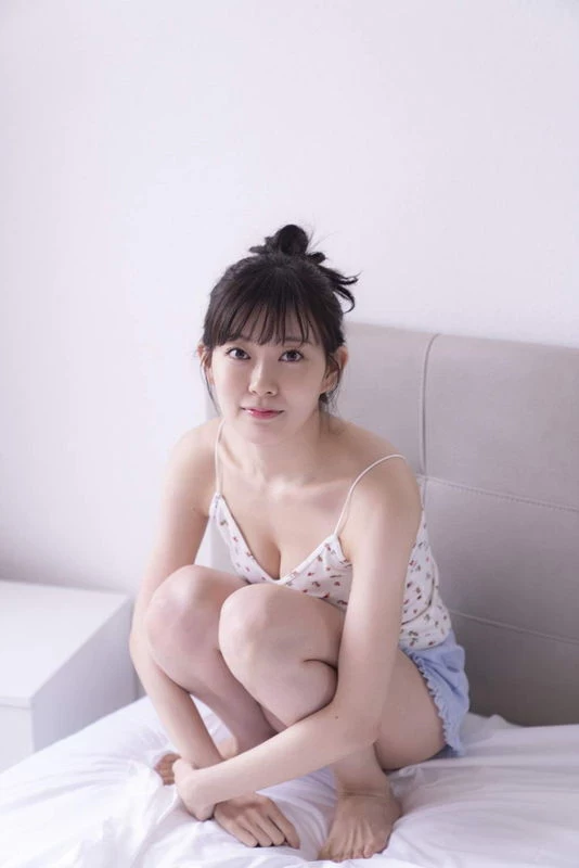 渡辺美优纪 芸能界から干されていた元NMB48みるきーこと渡辺美优纪 スタイルブック...