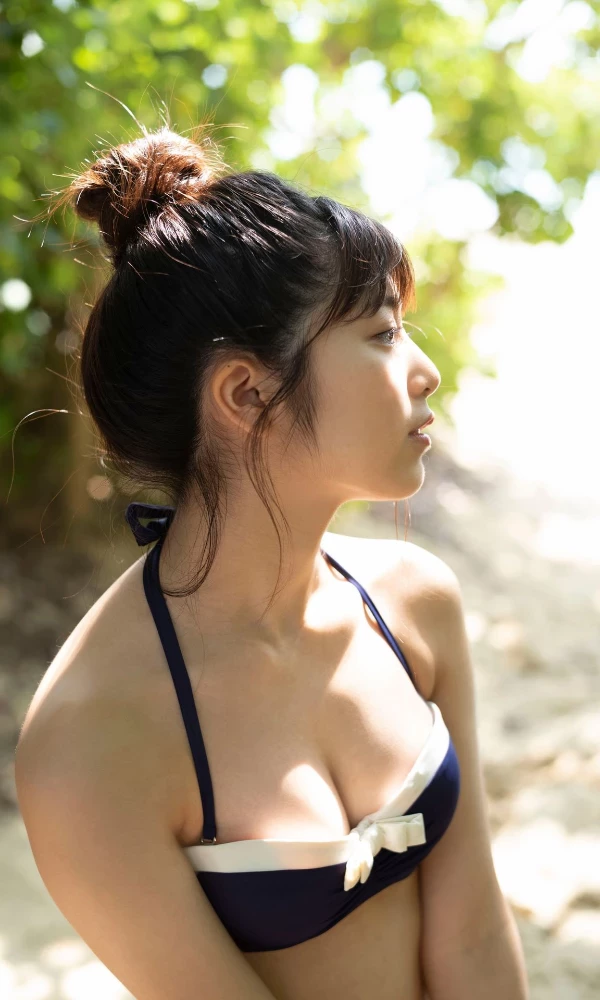 吉田莉桜[17] 日本一かわいい高校一年生グランプリ吉田莉桜[17] 美少女JKの日常グラ...