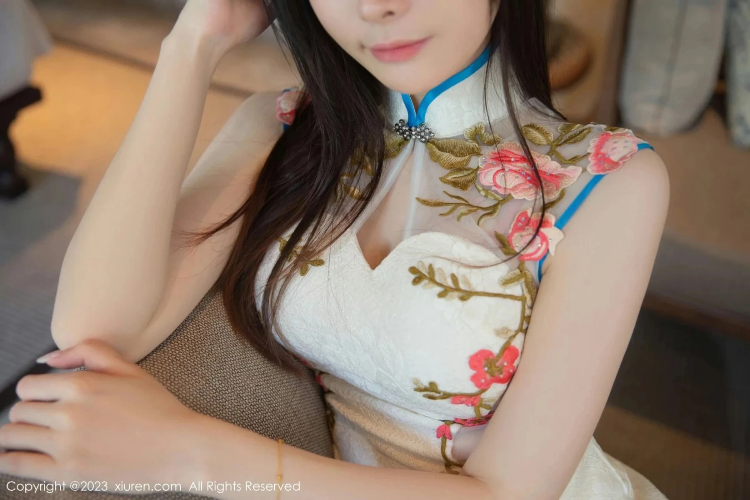 Vol. 7148 是小逗逗 [81P]