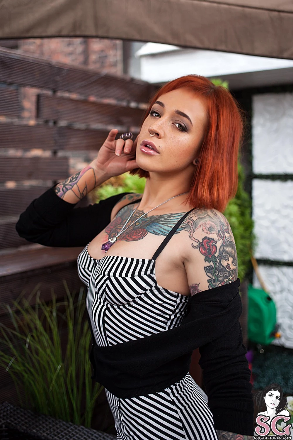 [Suicide Girls] JaneSinner - Amethyst