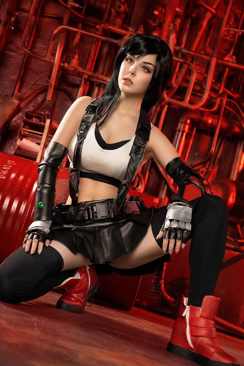 Helly von Valentine - Tifa