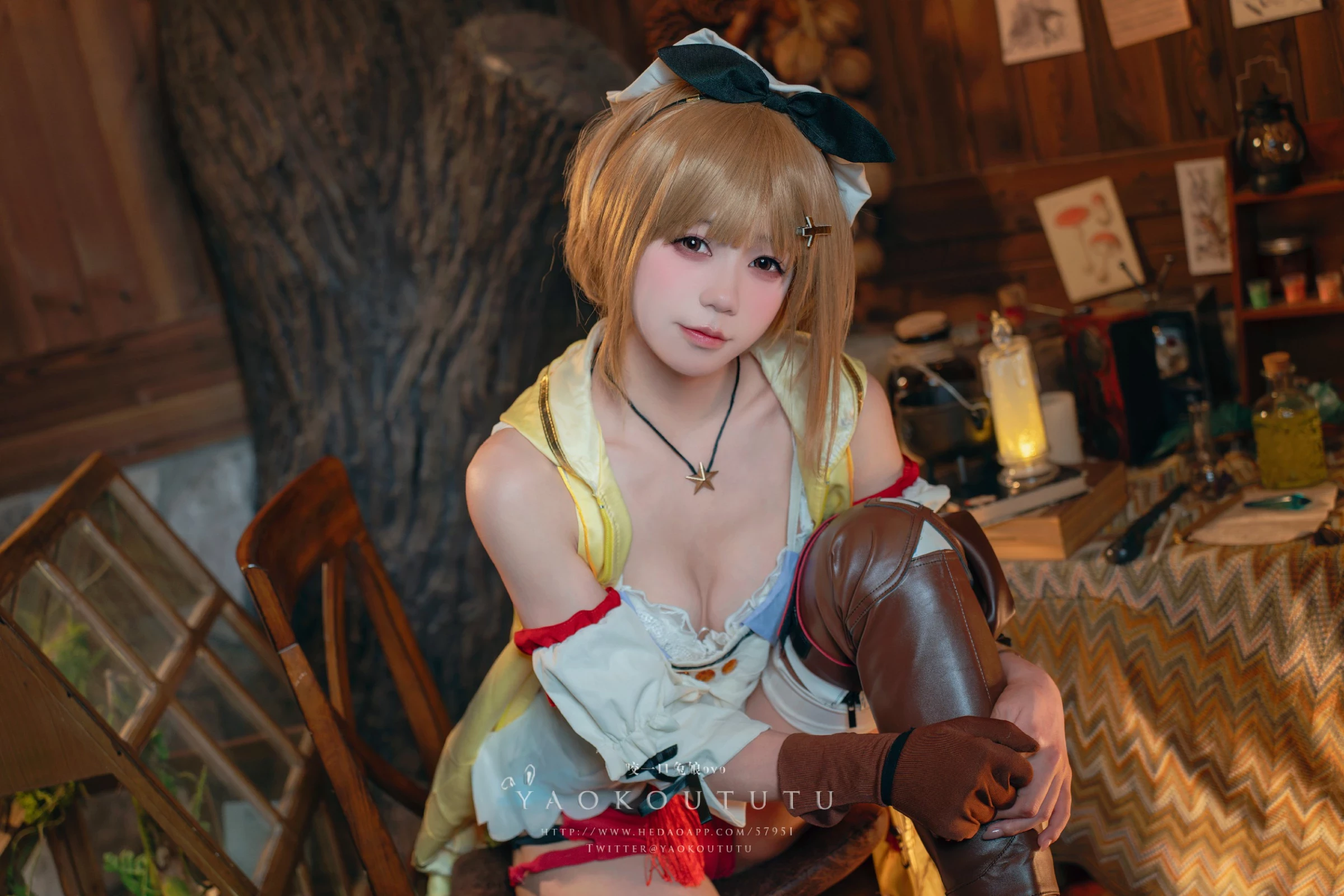 Coser@黏黏团子兔 -  莱莎的秘密工坊’&和我交往吗 [53P]