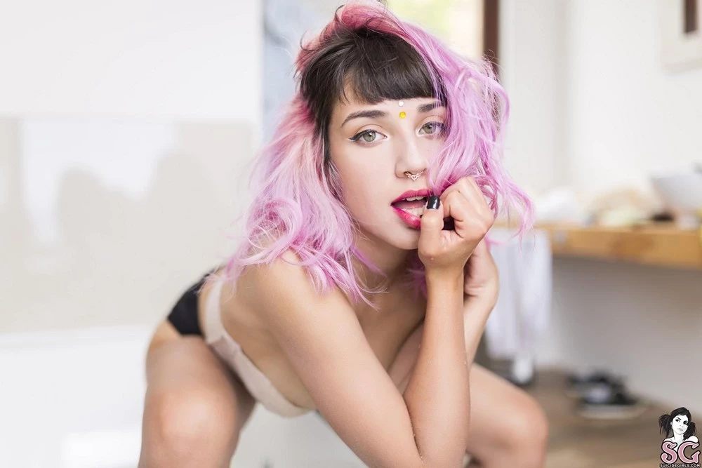 [Suicide Girls] Lovelace - Pink Petal