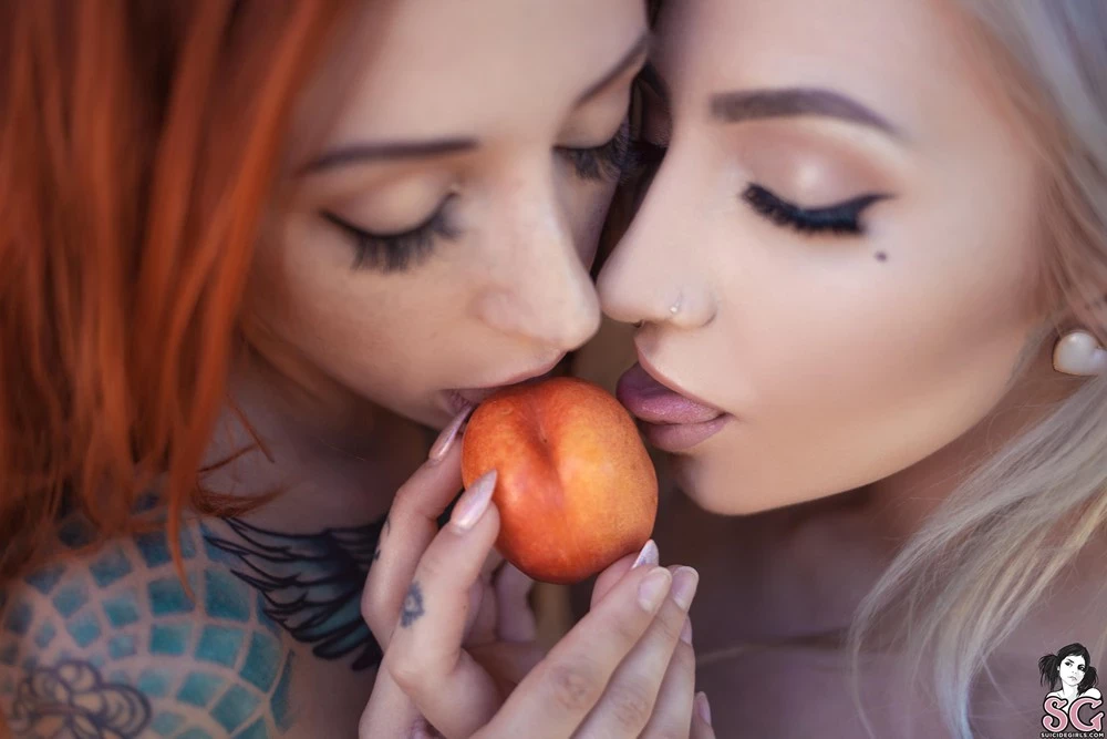 [Suicide Girls] JaneSinner - Passion Fruit