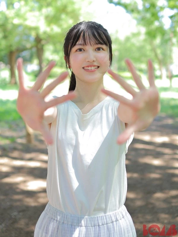 久保史绪里 ボム 2019年10月号