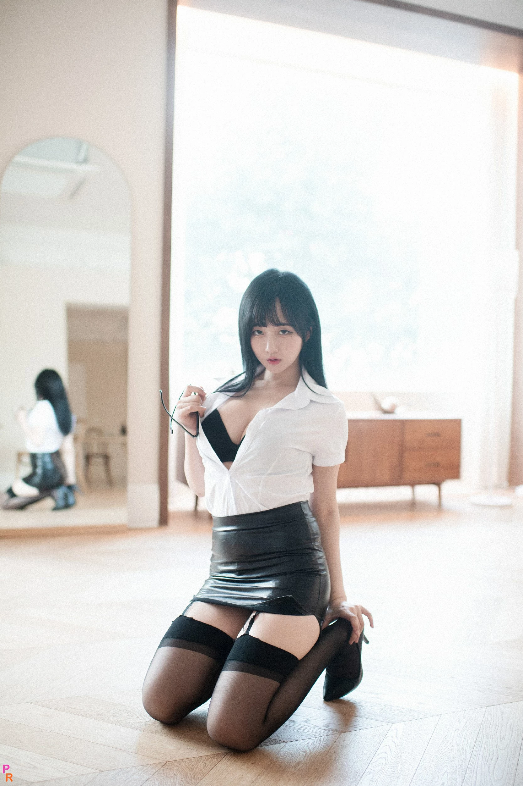 [PINK] Han Jina [한지나] - Succubus [109P]