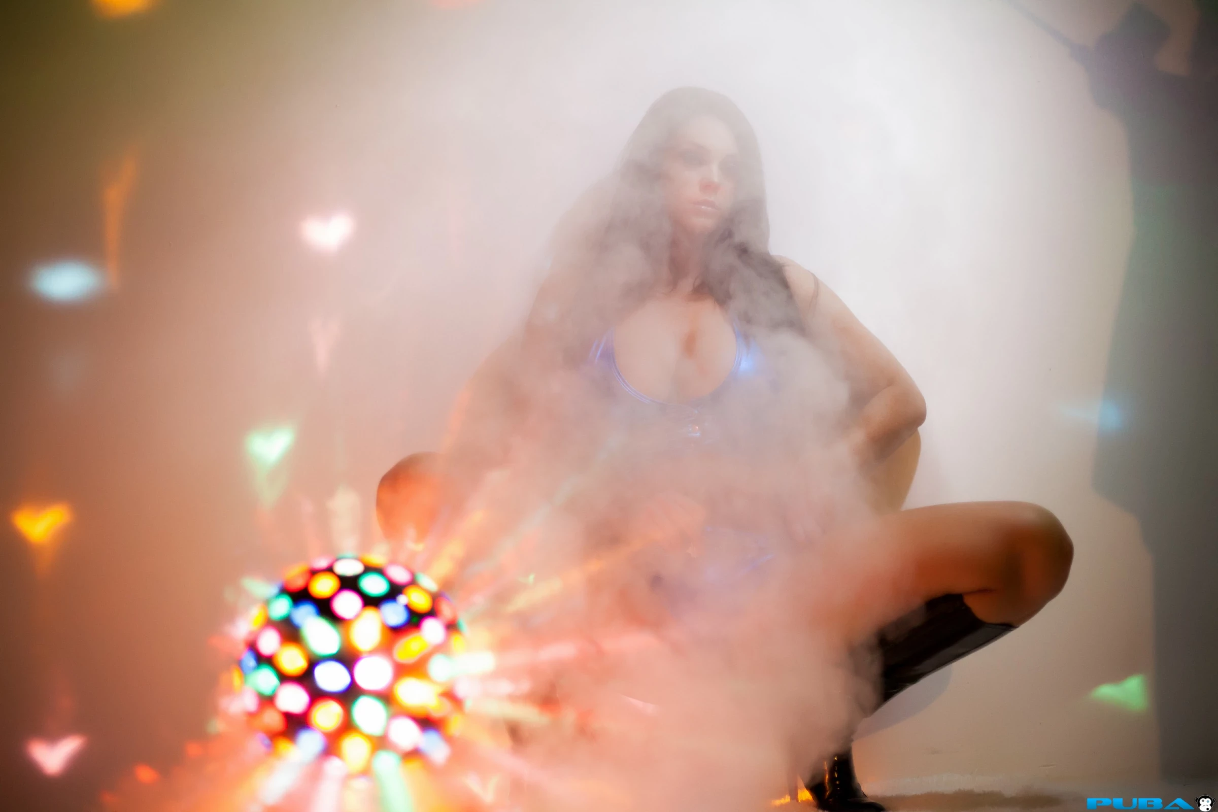 Alison Tyler - Sexy big boobed disco ball babe [221P]