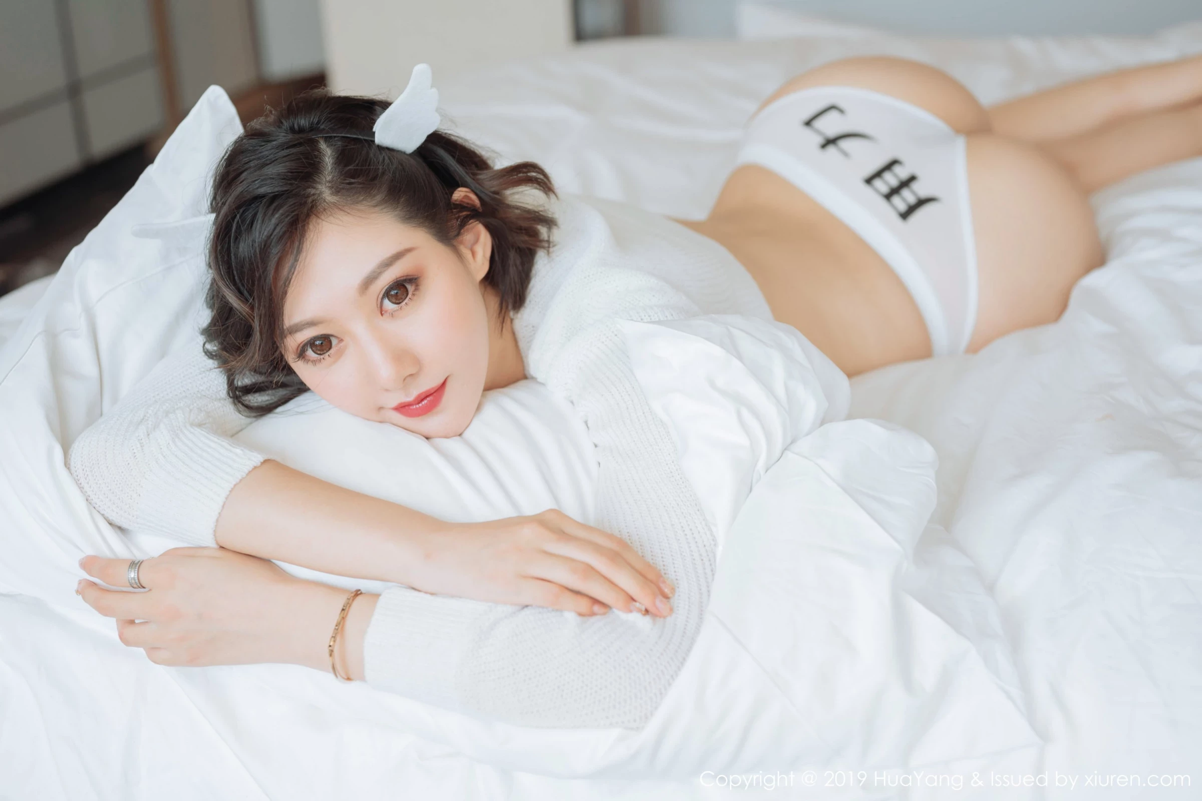 [HuaYang花漾系列]2019.08.13 VOL.167 艺轩 完整版无水印写真[51P]