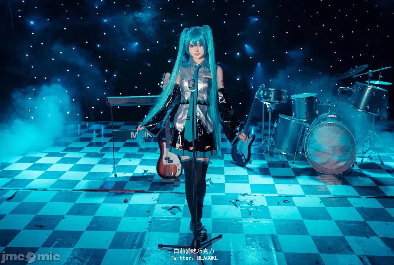 白莉爱吃巧克力 - miku [102P]