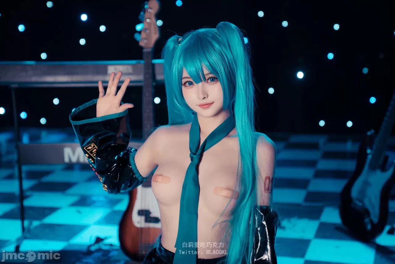 白莉爱吃巧克力 - miku [102P]