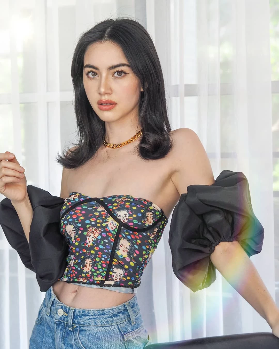 最辣影后就是她！泰国比利时混血 Davika Hoorne 演技 颜值 长腿通通到位！