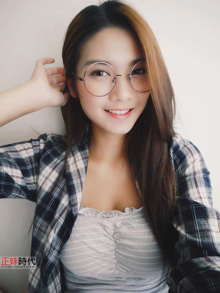 Charlotte Cheung 张沛乐 好靓的代言模特儿