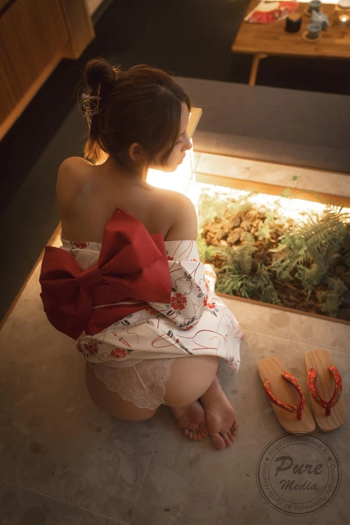 Yeha 예하, [PURE MEDIA] Vol.255 Geisha’s Invitation Epilogue [160P]