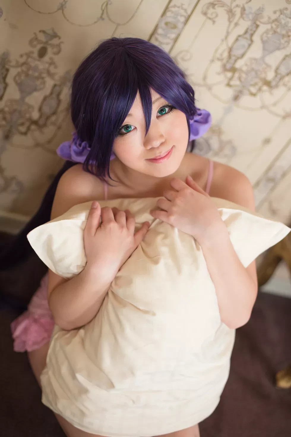 [Cosplay精选]COS正片《は紫や》图集丰满美少女粉红薄纱裙秀豪乳写真200P