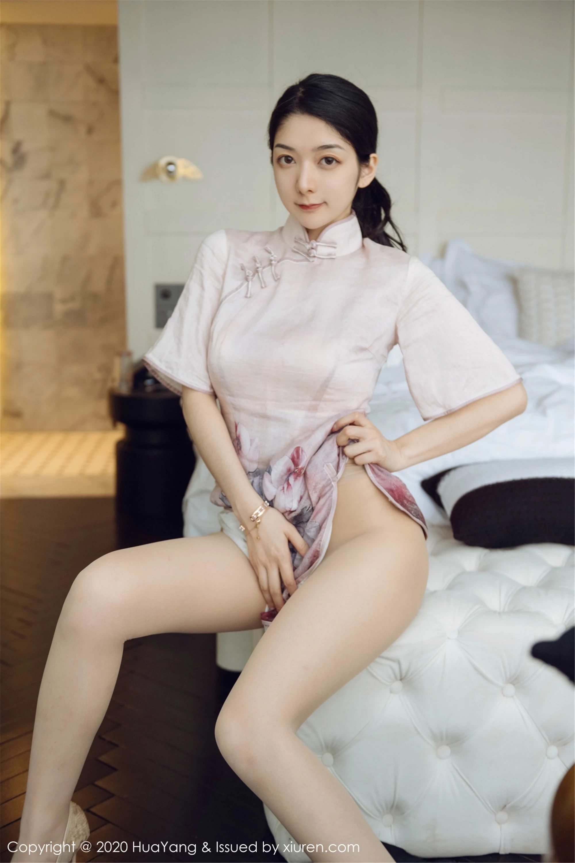 [HuaYang花漾系列]2020.09.07 VOL.285 Angela小热巴 完整版无水印写真[61P]