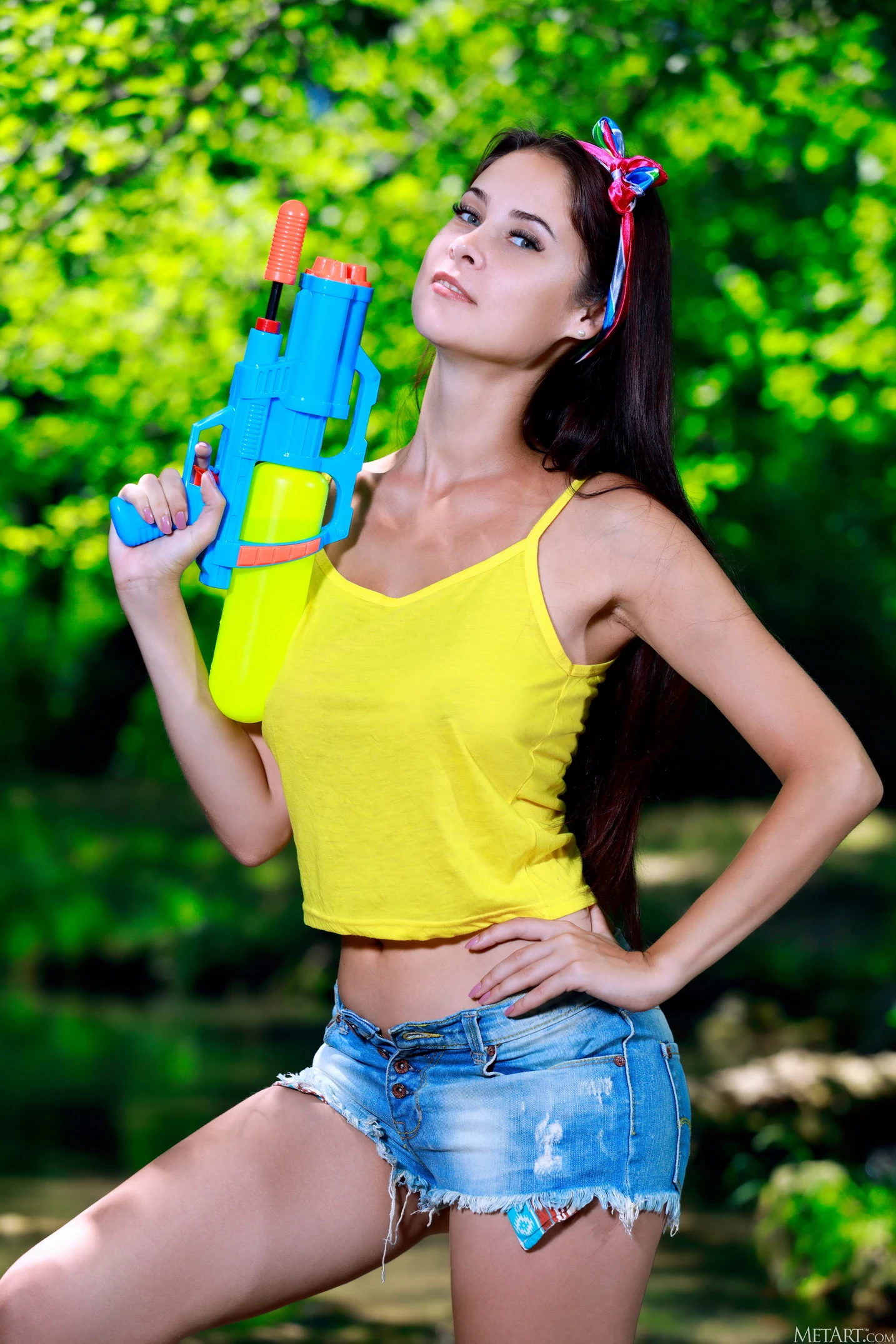 Martina Mink Water Fight [120P]