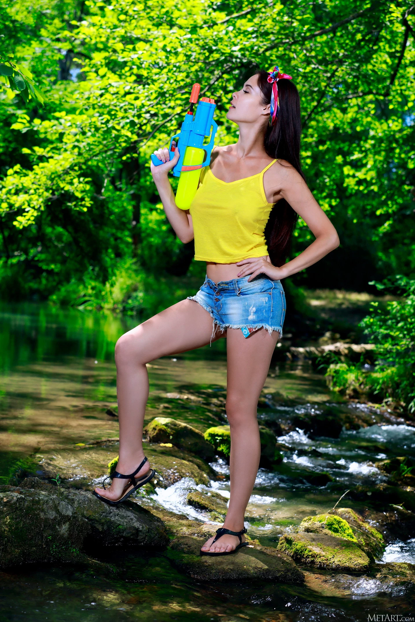 Martina Mink Water Fight [120P]