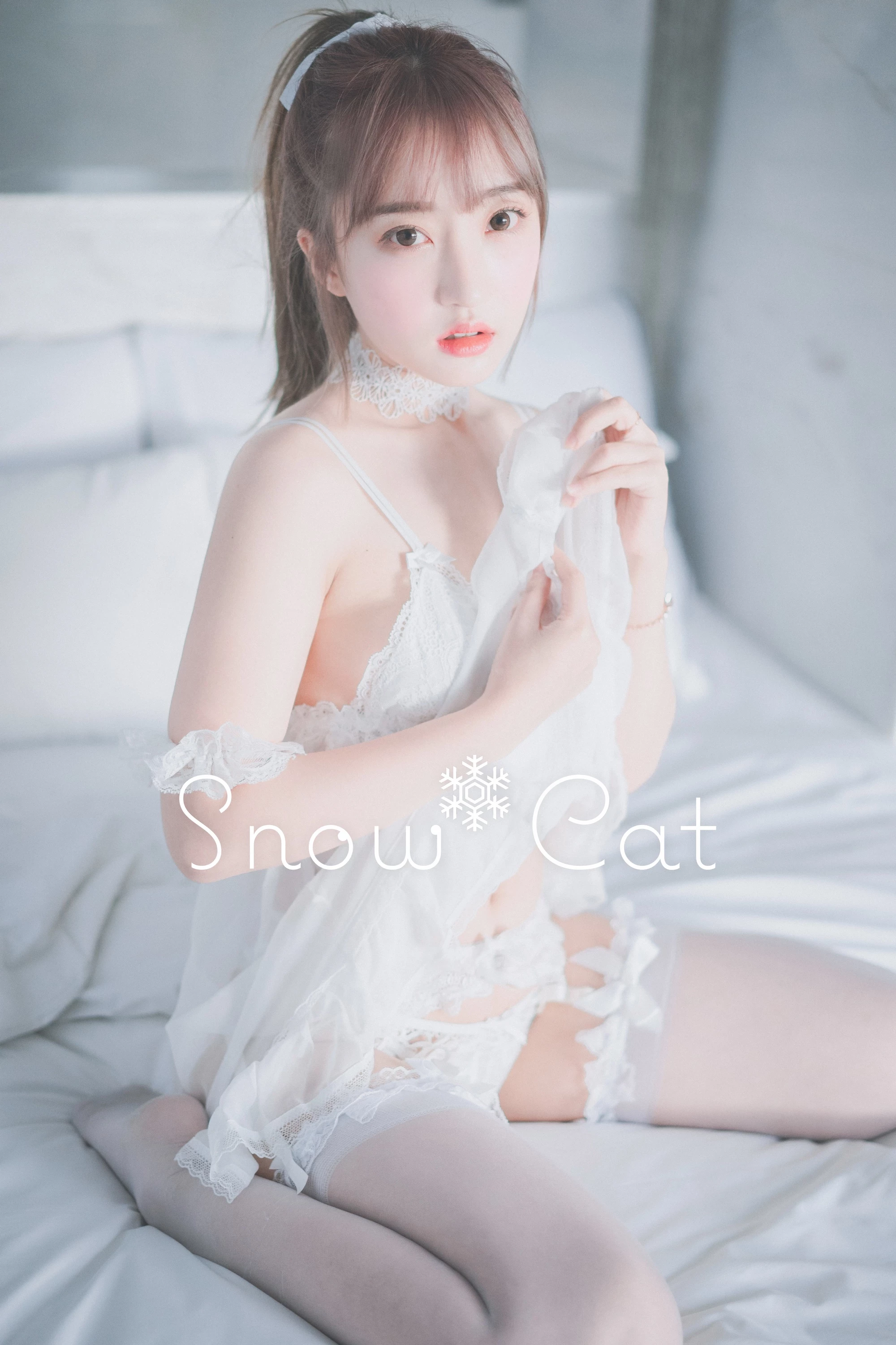 Hanari 하나리 - Snowcat Vol.1 [35P]