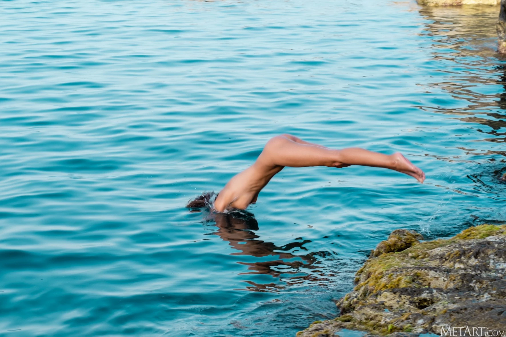 Laura Giraudi On Top Of The World [146P]