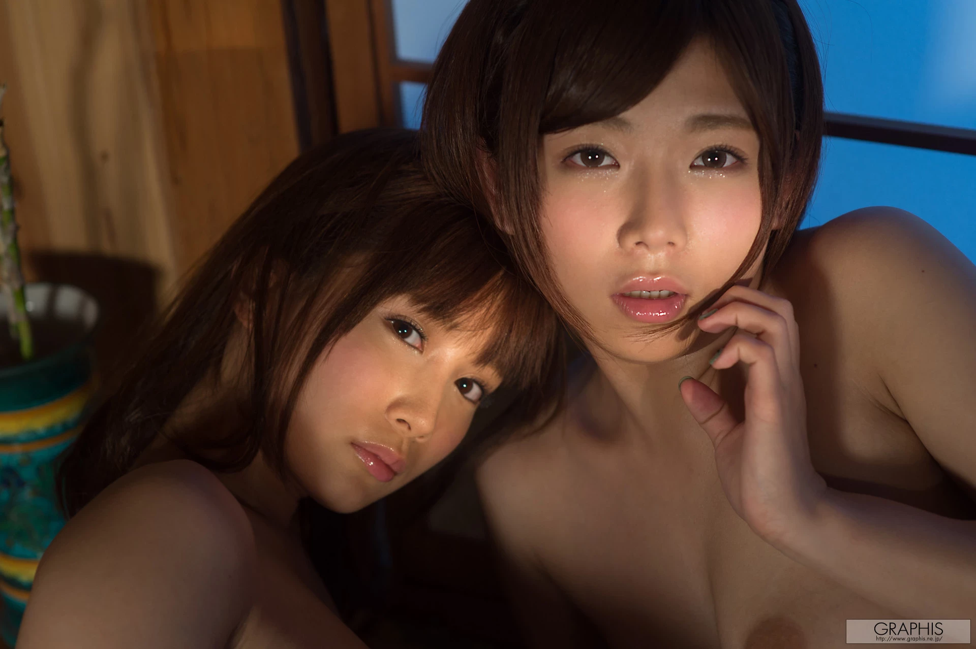 2015.01.30 纱仓まな & 小岛みなみ [15P]