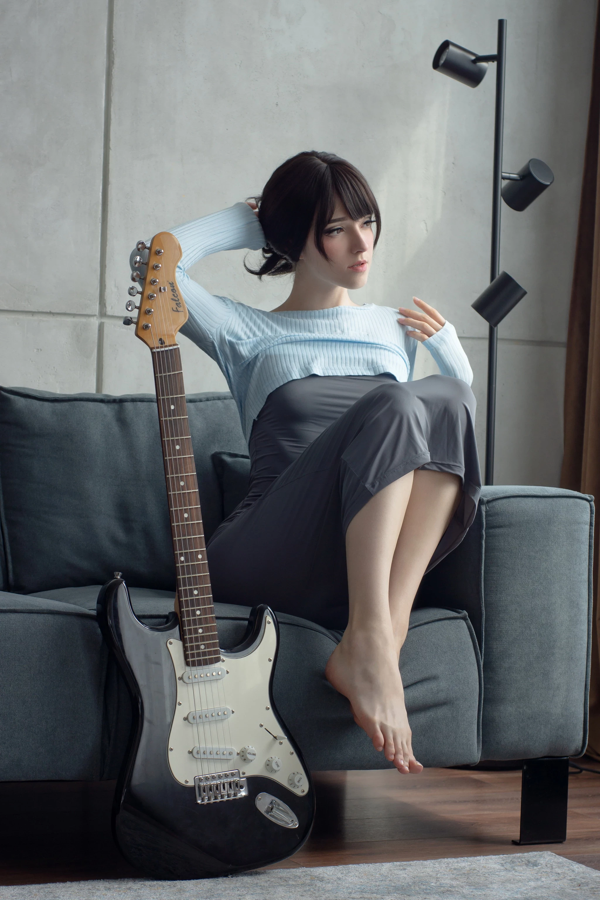 Candy Ball Hitomio Guitar Sister [64P]