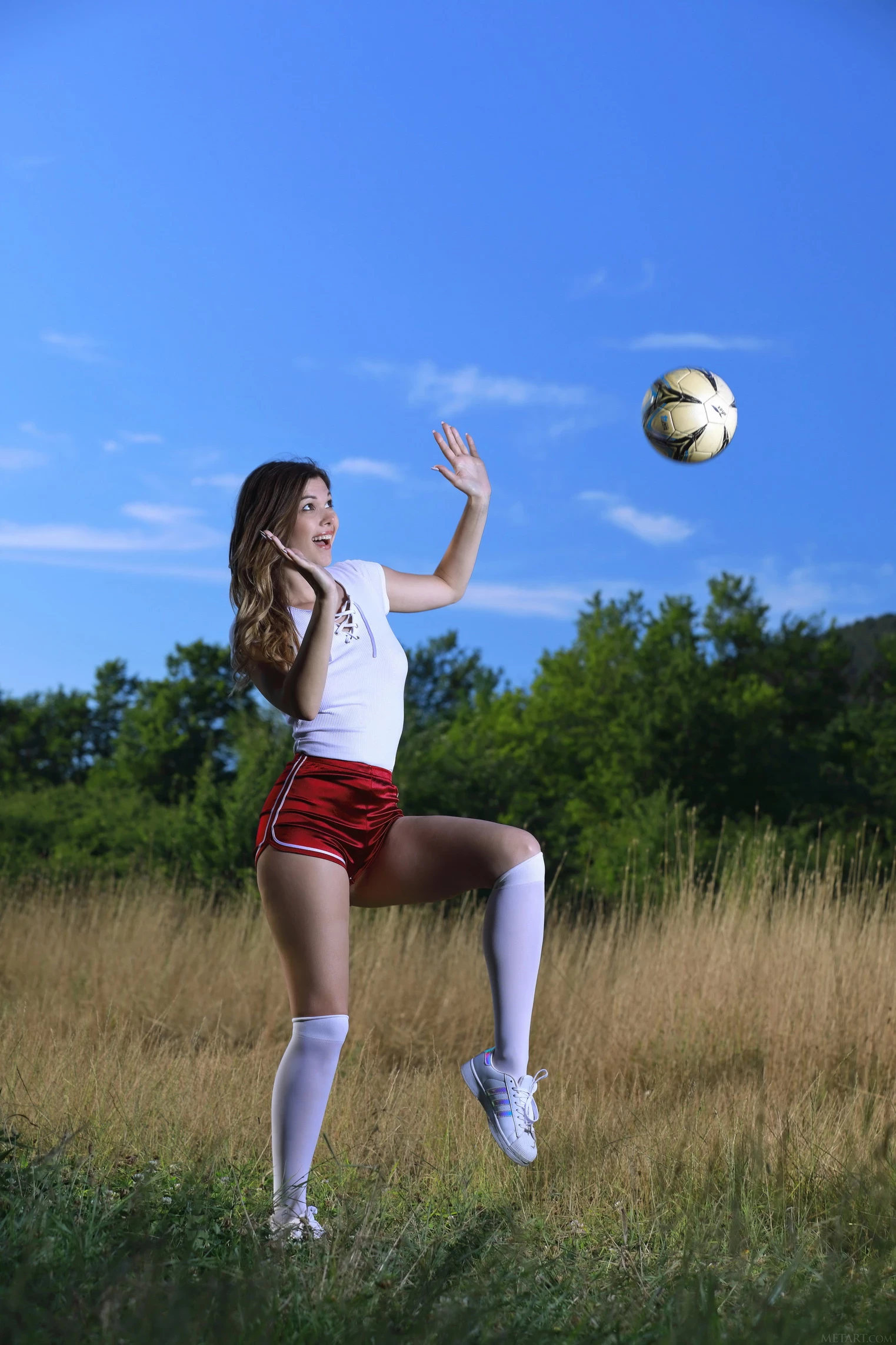 Stefania Beatty Futbol [120P]