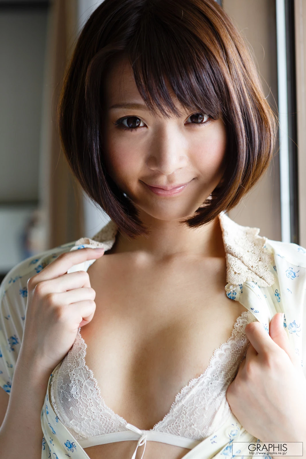 013.09.02 Mayu Kamiya 神谷まゆ [100P]