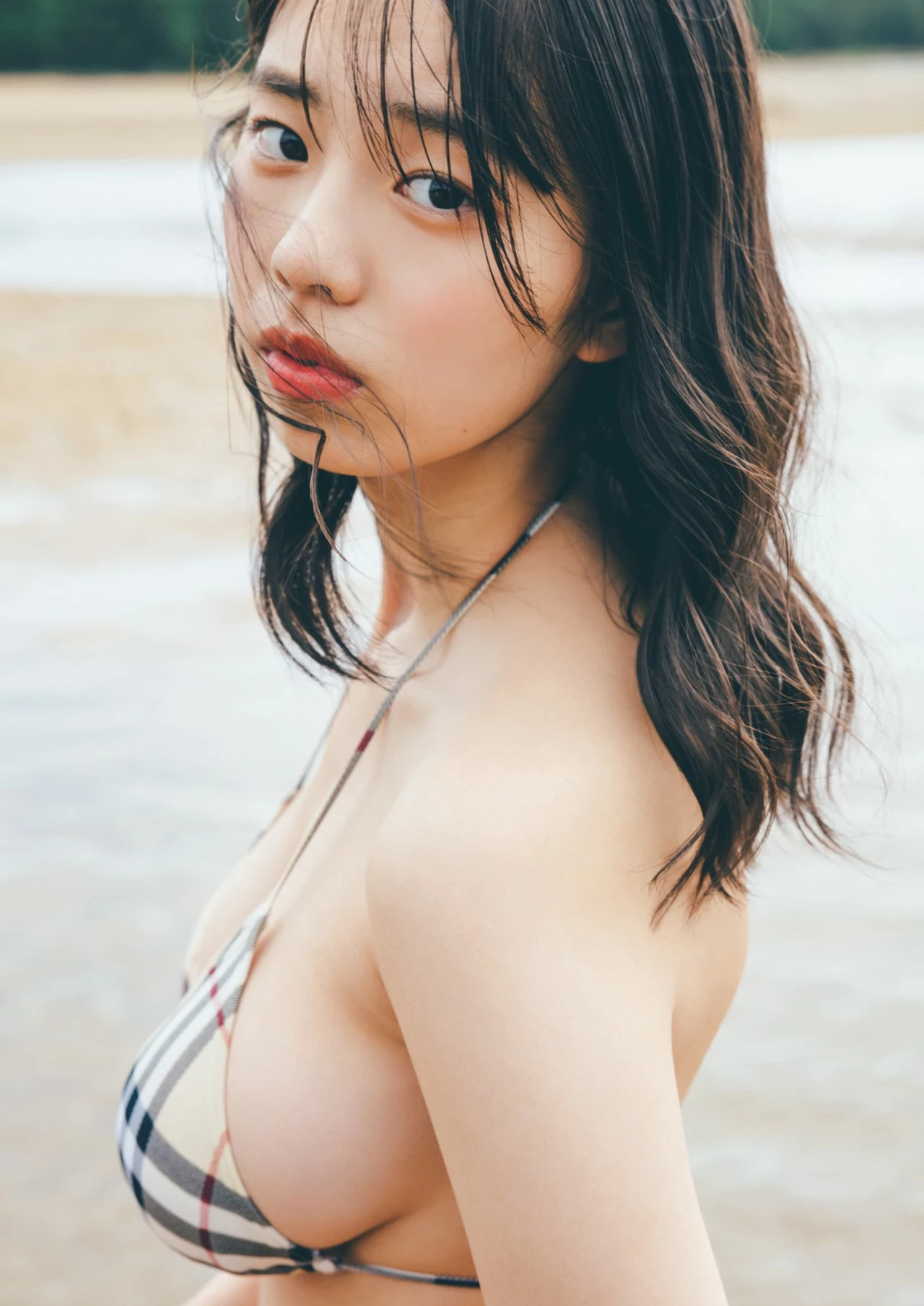 [菊地姫奈] “不科学乳量”人比车凶！给你满满元气 [31P]